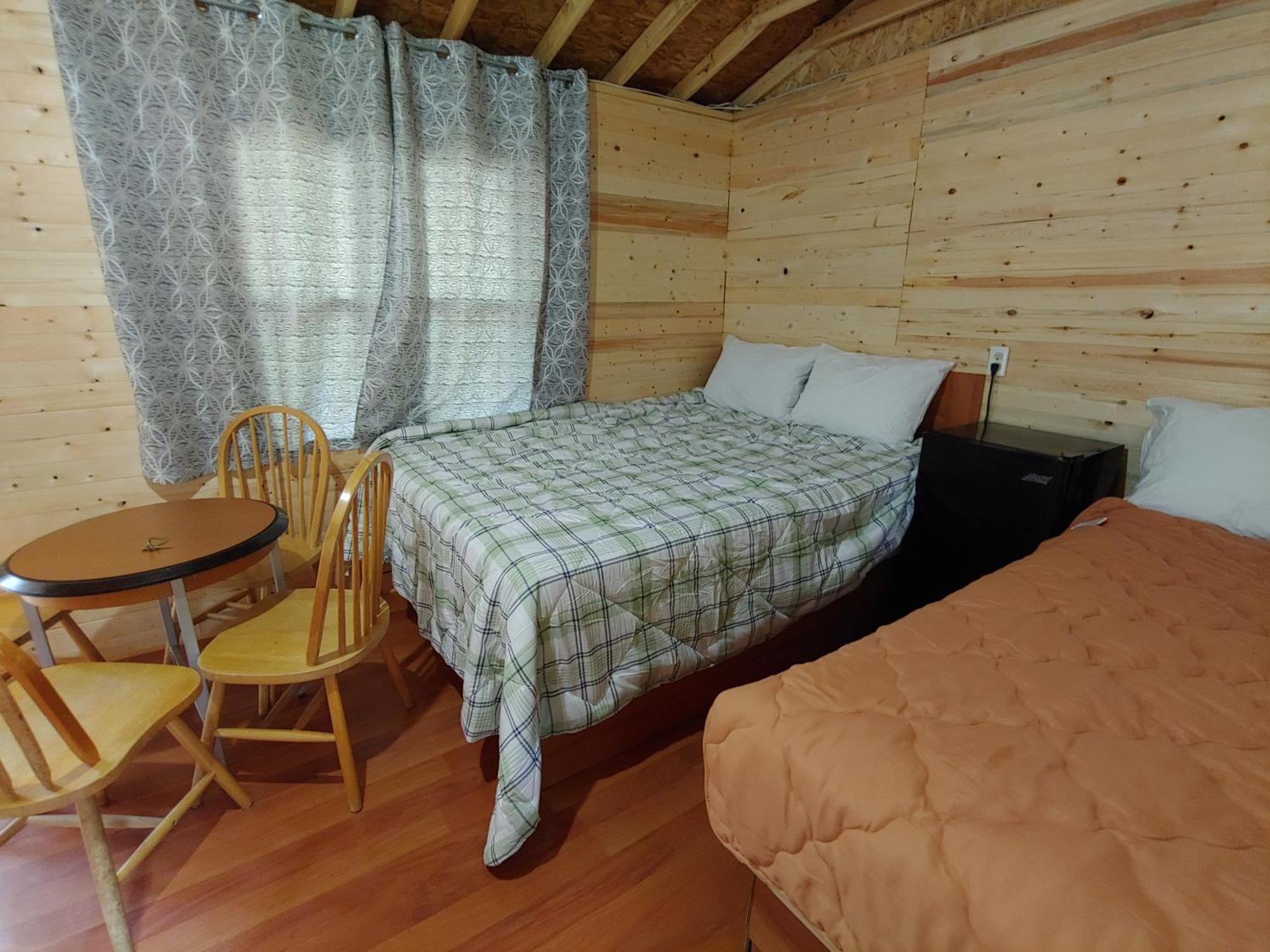 Oakhill Pines Campground Bridgewater Exteriör bild